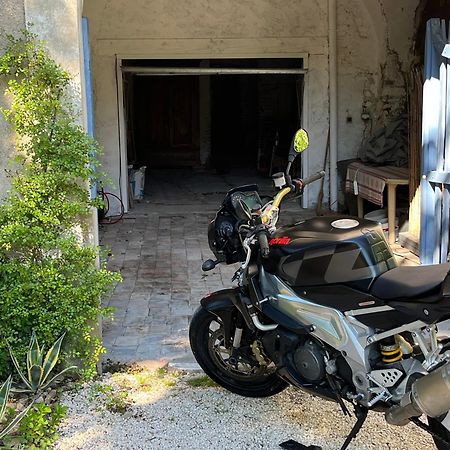 Les Dames De Saint Florent Zewnętrze zdjęcie