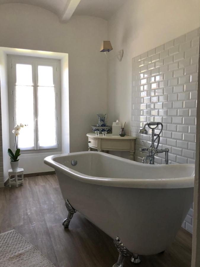 Les Dames De Saint Florent Zewnętrze zdjęcie